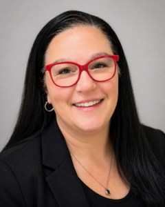 Photo of Shannon, Marketing Manager